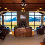 "Hunting in New Zealand – tahr, fallow deer and red stags"