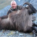 "Hunting in New Zealand – tahr, fallow deer and red stags"