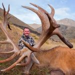 "Hunting in New Zealand – tahr, fallow deer and red stags"